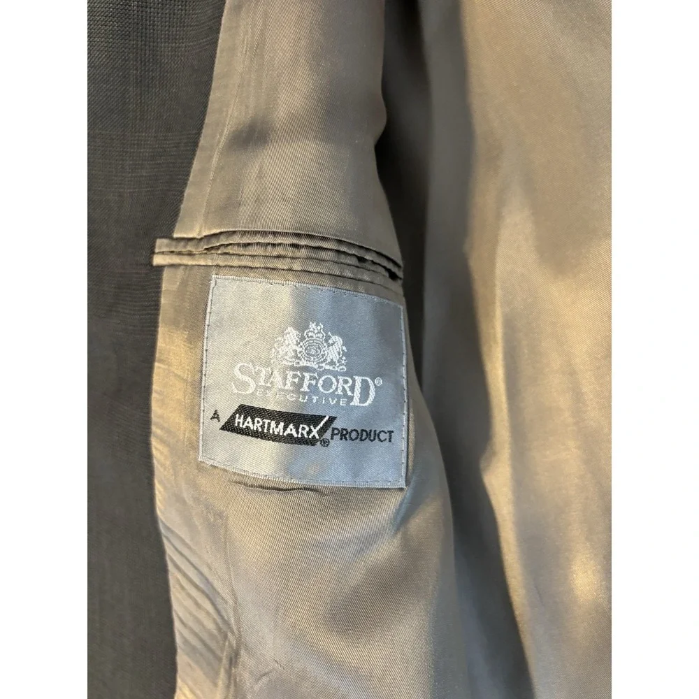 Stafford‎ Black Windowpane Mens 44R/34x29 3Button Suit Wool Pleated Front Cuffed